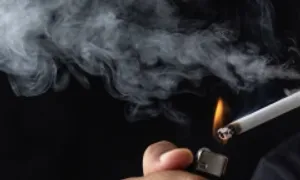 Nồng độ bụi mịn PM2.5 tăng cao ở những nơi có khói thuốc