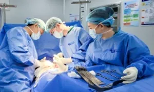 Cắt tử cung triệt căn ung thư sớm