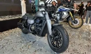 QJ SRV 400 VS - môtô cruiser Trung Quốc giá 135 triệu đồng