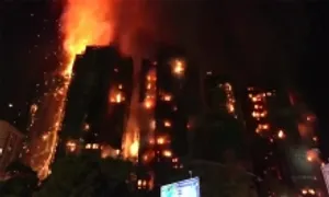 Hai ngày lính cứu hỏa Hong Kong khống chế hỏa hoạn chung cư