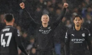 Man City thắng trận đấu 9 bàn ở Ngoại hạng Anh