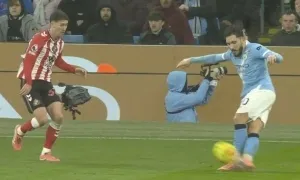 Guardiola khuyên Cherki học Messi sau pha kiến tạo gây sốt